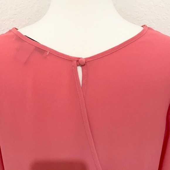 Forever 21 Blouse (pink/salmon color) - Picture 4 of 7